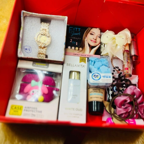 Luxury 16-in-1 Women's Beauty, Watch & Accessories Gift Hamper Box - Image 2